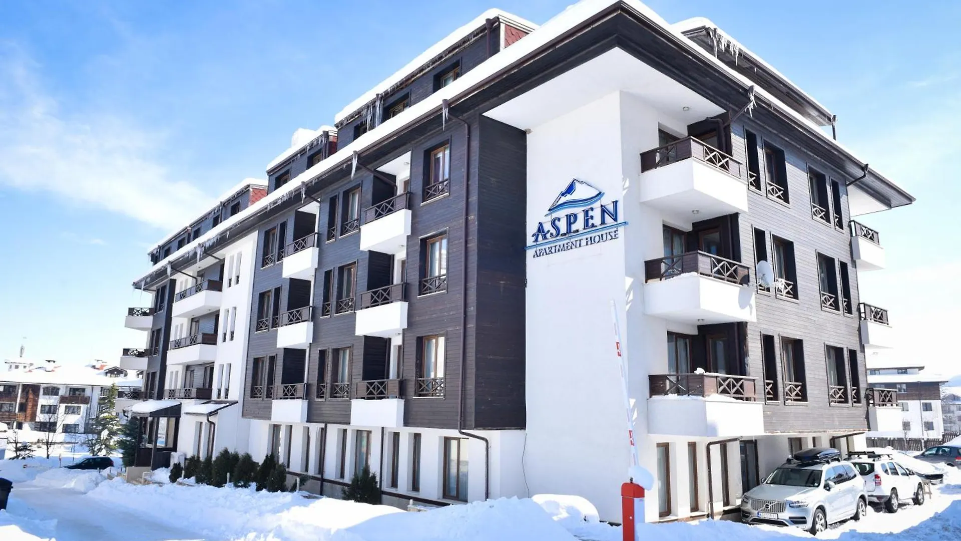 Gt Aspen House Apartments 班斯科